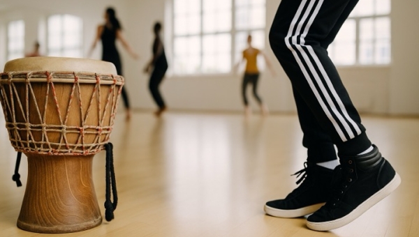 Hip-Hop trifft Sabar: Dieser kreative Tanz-Workshop in Berlin verbindet Kulturen